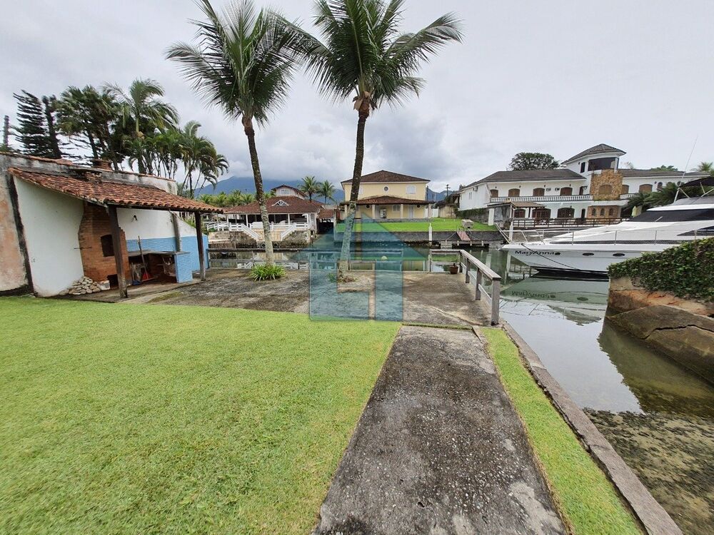 Casa à venda com 4 quartos, 233m² - Foto 17