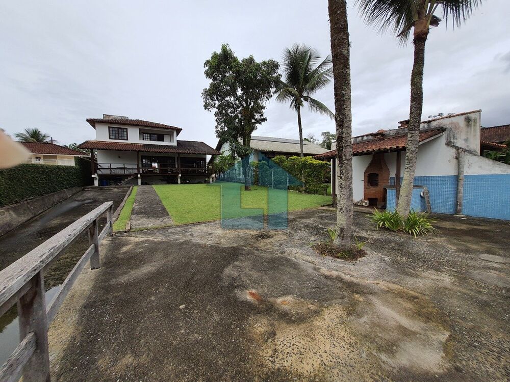 Casa à venda com 4 quartos, 233m² - Foto 16