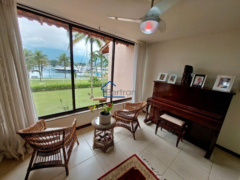 Apartamento à venda e aluguel com 2 quartos, 130m² - Foto 1