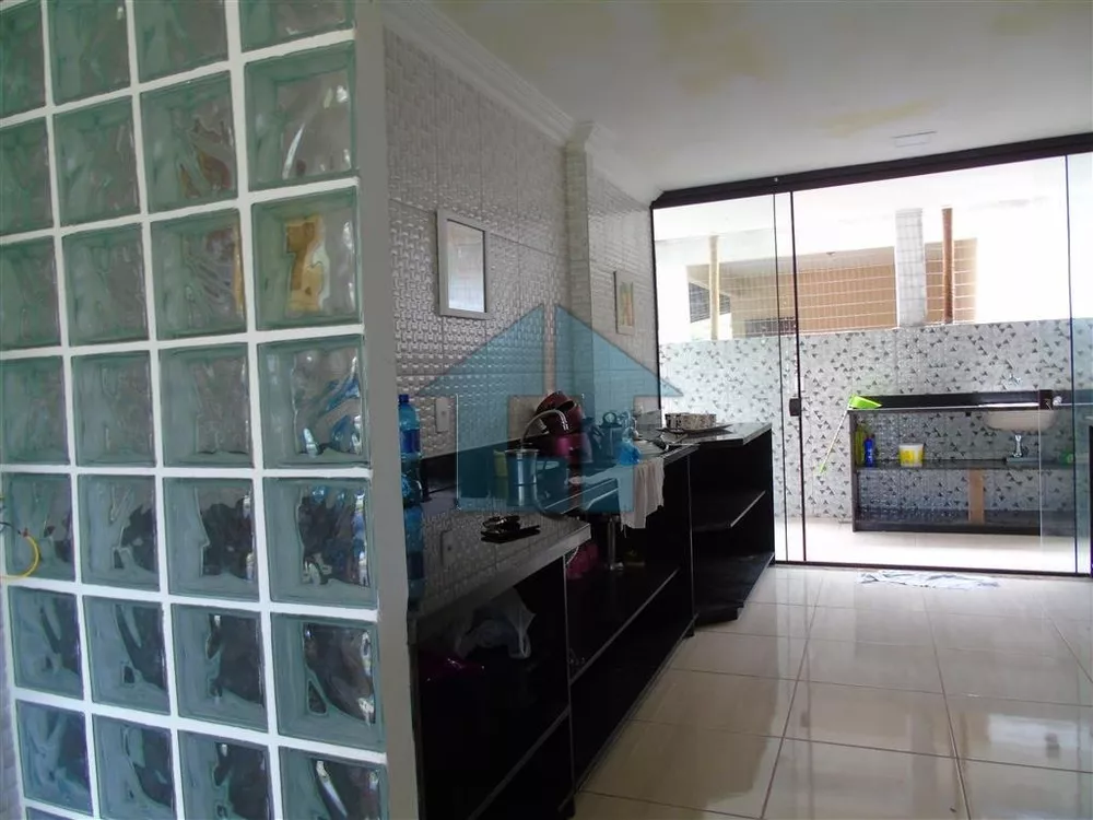 Casa, 2 quartos, 190 m² - Foto 11