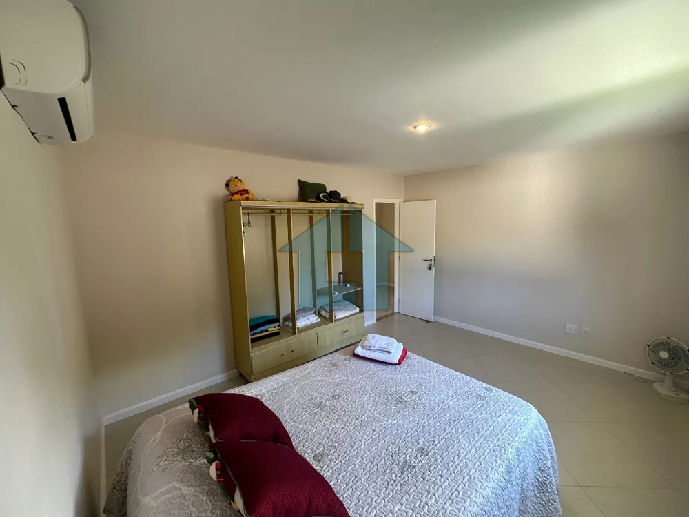 Casa, 4 quartos, 252 m² - Foto 11