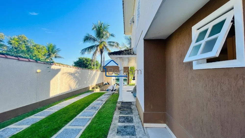 Casa, 4 quartos, 252 m² - Foto 28