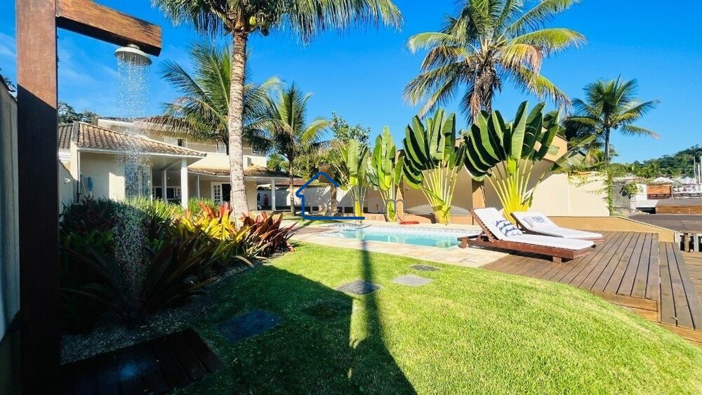 Casa, 4 quartos, 252 m² - Foto 2