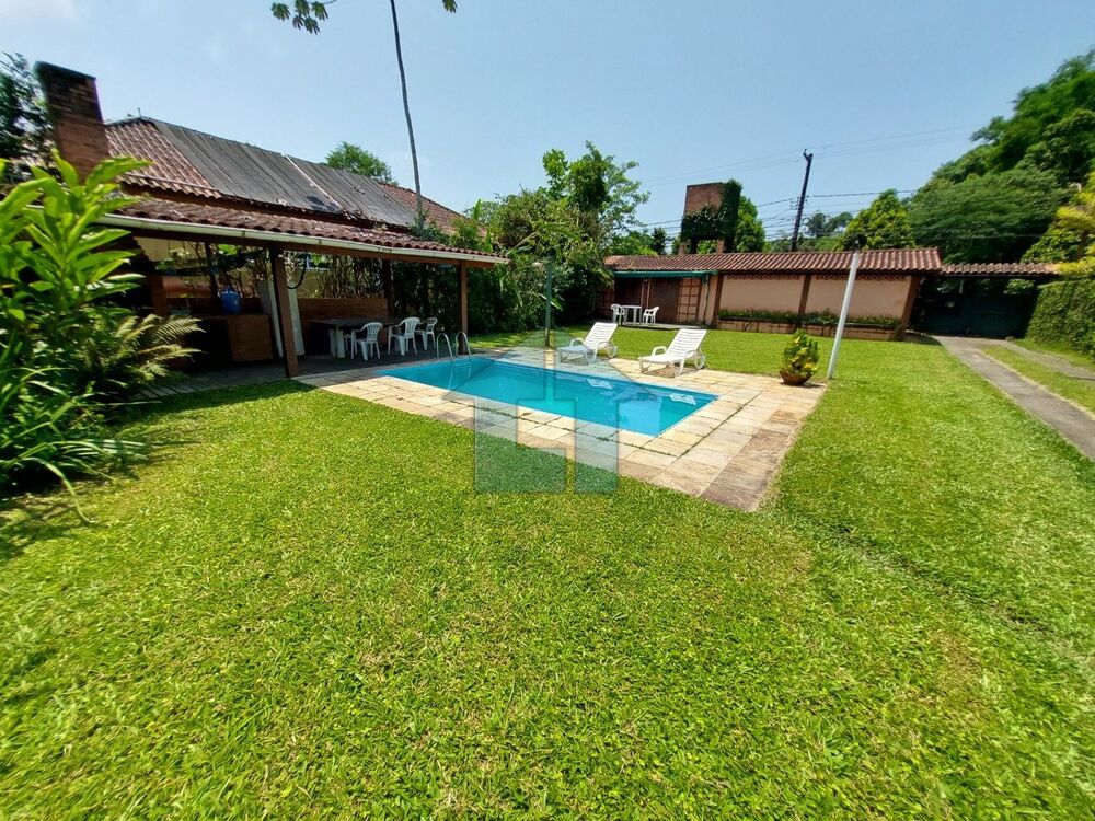 Casa à venda com 5 quartos, 129m² - Foto 24