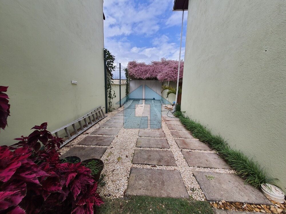 Casa à venda com 5 quartos, 355m² - Foto 8