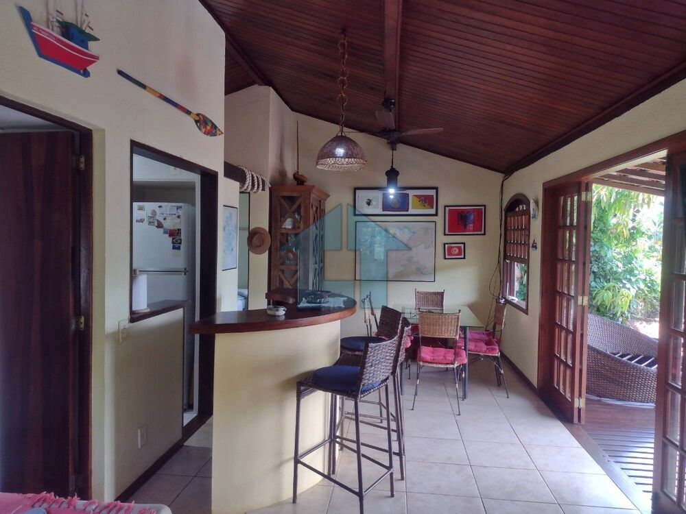 Casa para alugar com 4 quartos - Foto 1