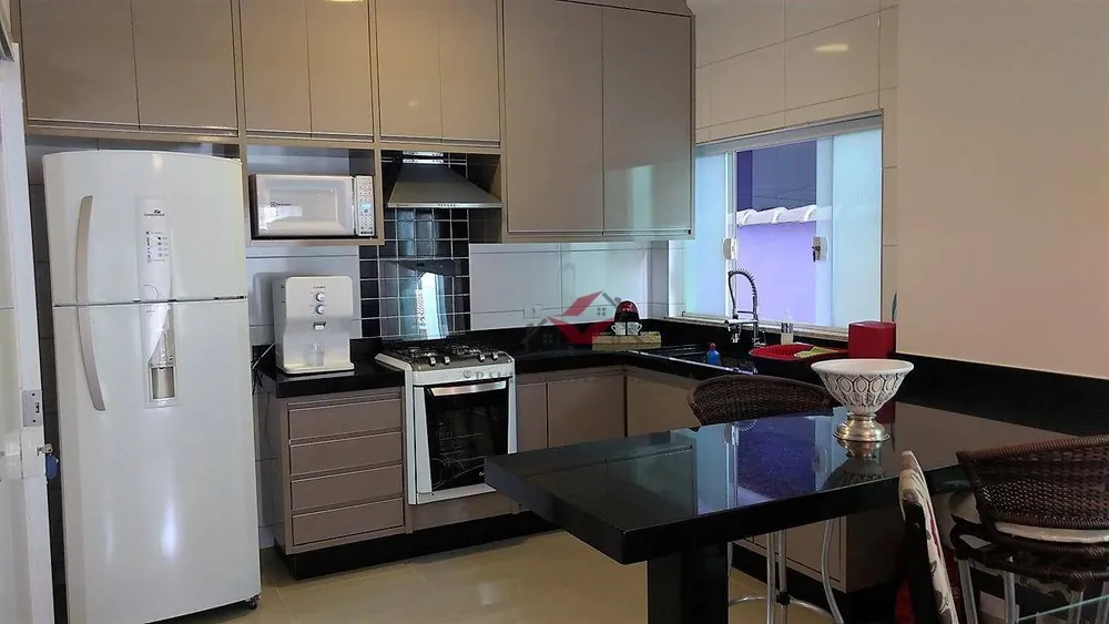 Casa, 3 quartos, 115 m² - Foto 2