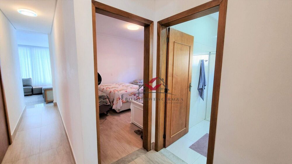 Casa de Condomínio à venda com 4 quartos, 194m² - Foto 4