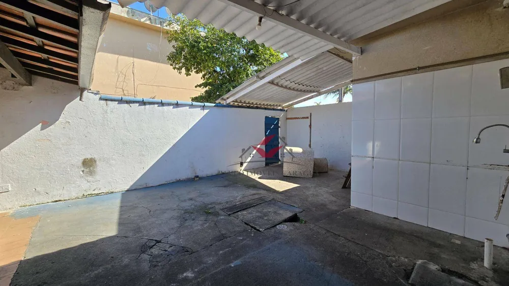Casa, 6 quartos, 384 m² - Foto 3