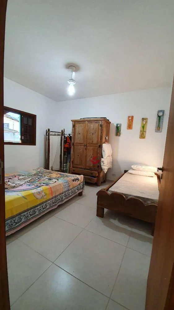Casa, 3 quartos, 240 m² - Foto 2
