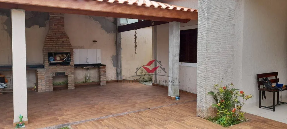 Casa, 3 quartos, 134 m² - Foto 1
