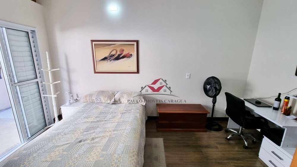 Casa, 3 quartos, 220 m² - Foto 1