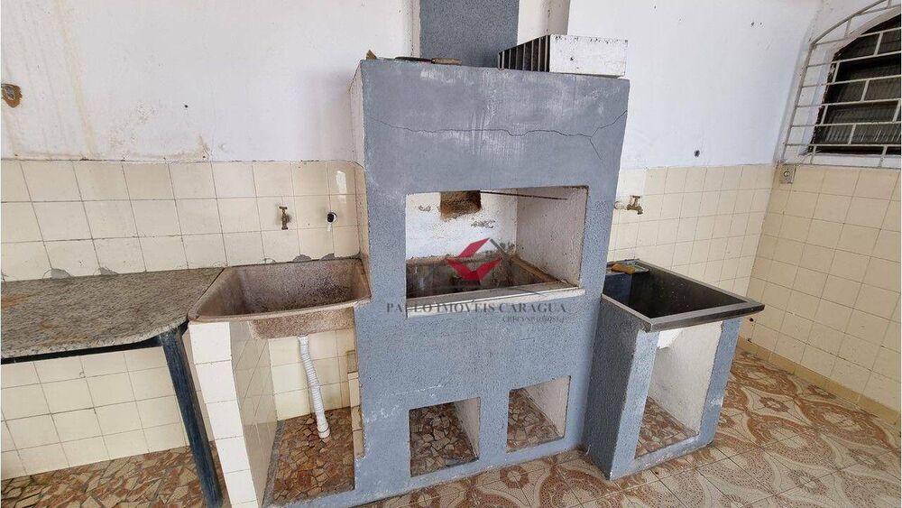 Casa à venda e aluguel com 5 quartos, 131m² - Foto 7