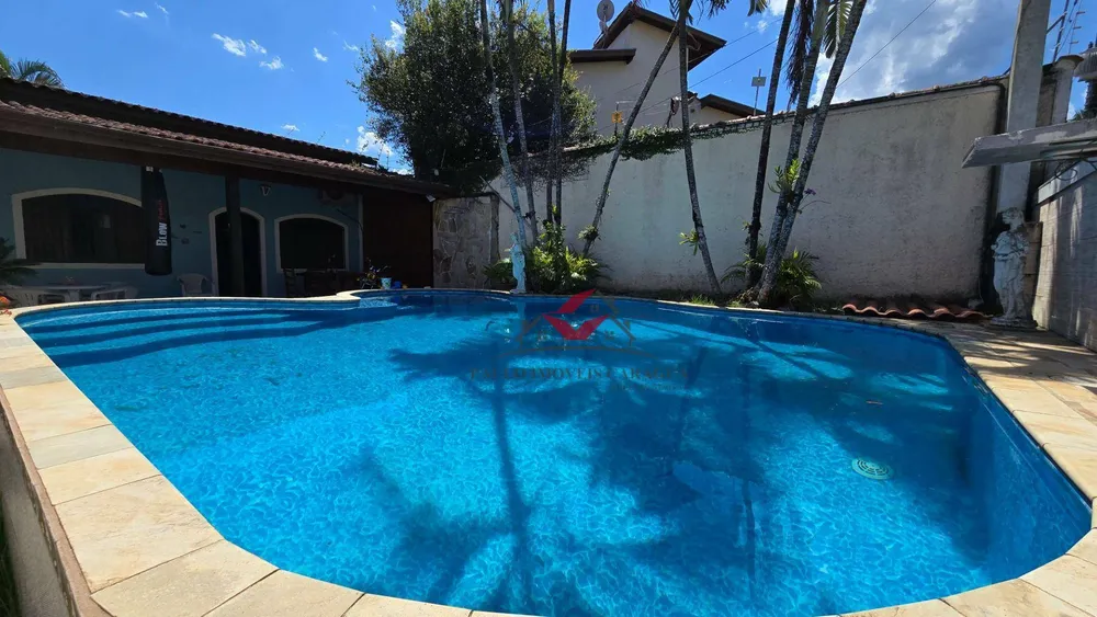 Casa, 2 quartos, 171 m² - Foto 1