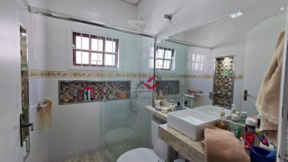 Casa, 2 quartos, 171 m² - Foto 1