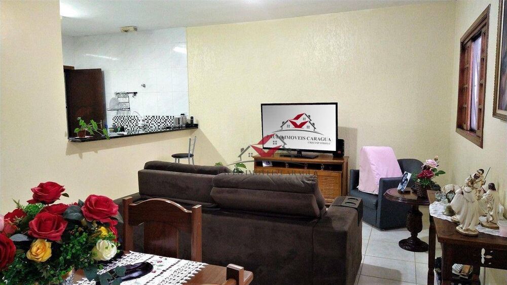 Casa à venda com 4 quartos, 151m² - Foto 1