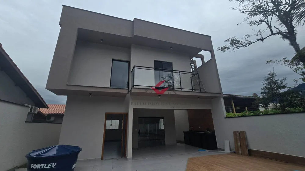 Casa, 3 quartos, 129 m² - Foto 2