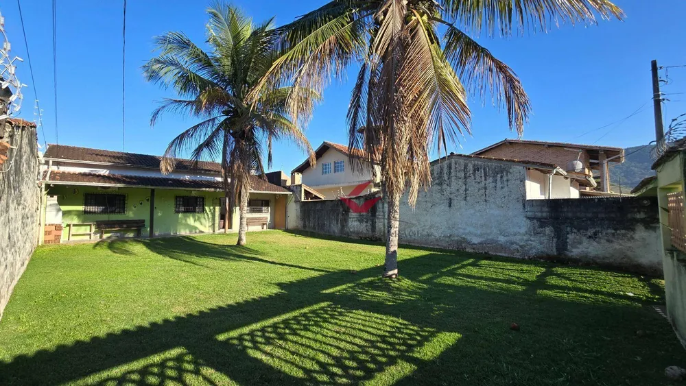 Casa, 4 quartos, 134 m² - Foto 1