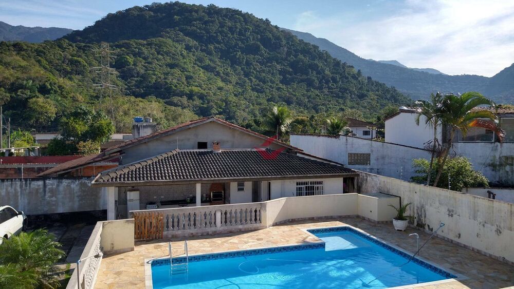 Pousada-Chalé, 8 quartos, 528 m² - Foto 1
