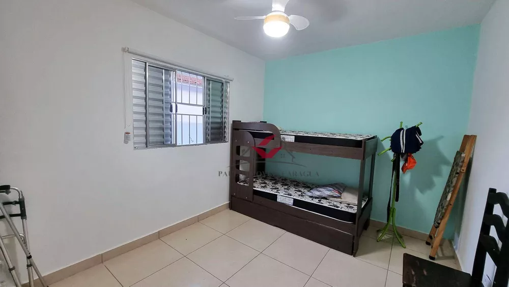 Casa, 3 quartos, 166 m² - Foto 2