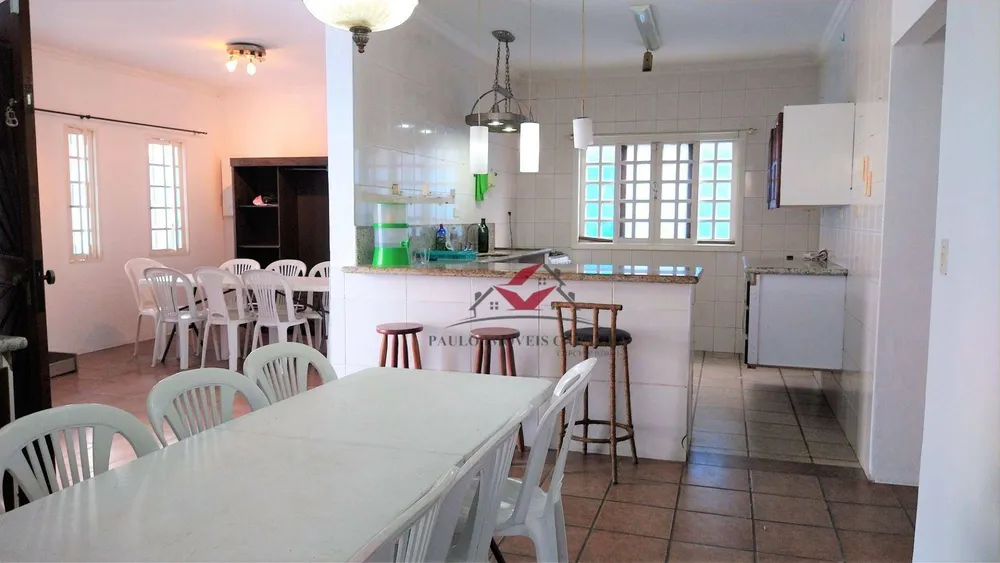 Casa, 5 quartos, 255 m² - Foto 3