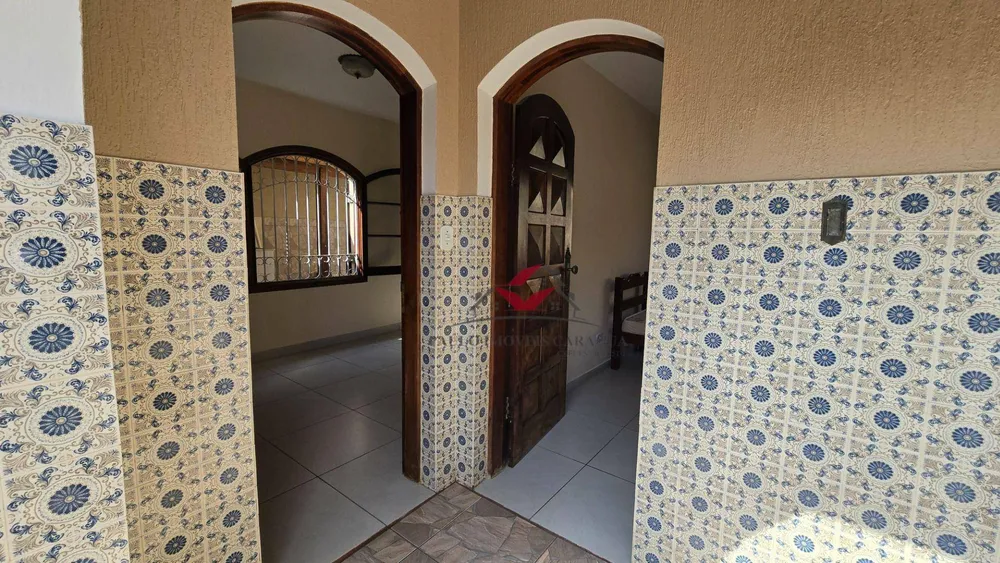 Casa, 3 quartos, 200 m² - Foto 1
