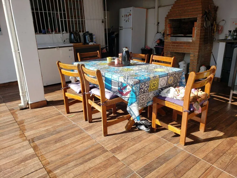 Casa, 4 quartos, 236 m² - Foto 8