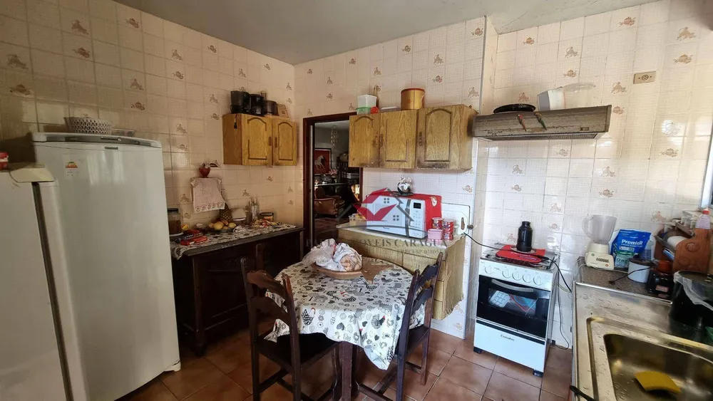 Casa, 3 quartos, 220 m² - Foto 15