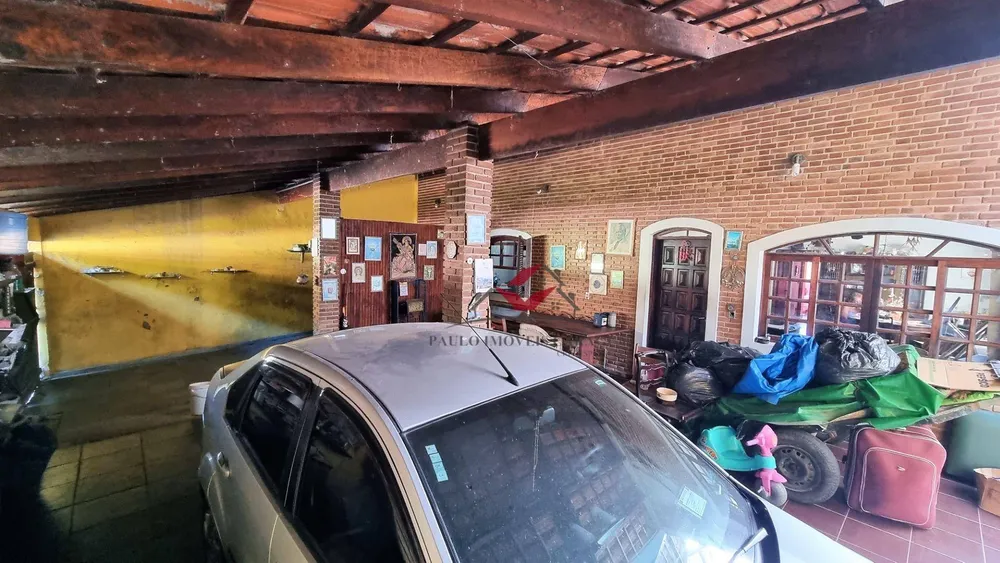 Casa, 3 quartos, 220 m² - Foto 1