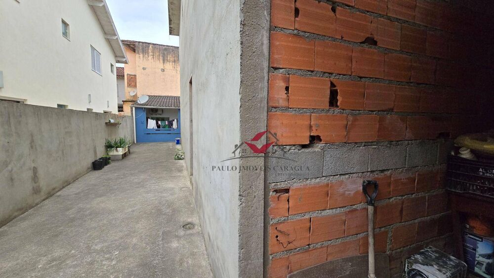 Casa à venda com 3 quartos, 154m² - Foto 2