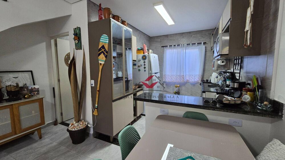 Casa à venda com 2 quartos, 65m² - Foto 1