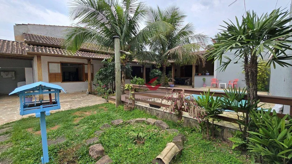 Casa, 3 quartos, 164 m² - Foto 1
