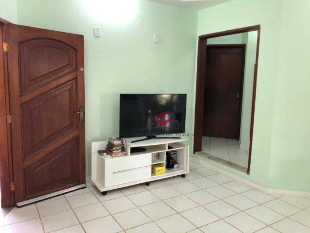 Casa, 3 quartos, 214 m² - Foto 2
