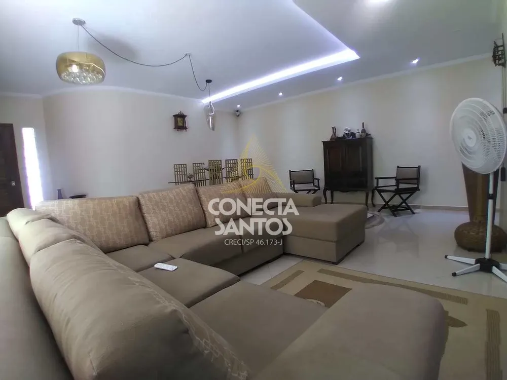 Casa, 3 quartos, 236 m² - Foto 1