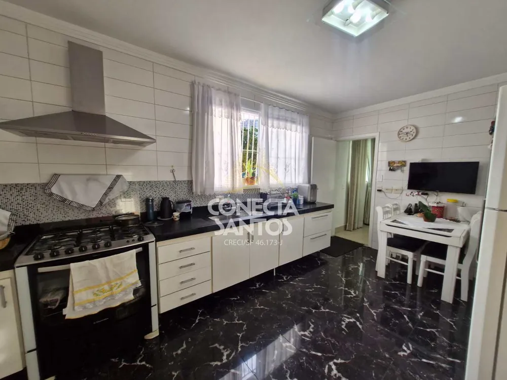 Casa, 3 quartos, 250 m² - Foto 10