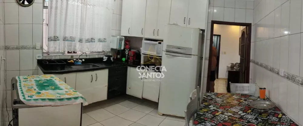Casa, 3 quartos, 230 m² - Foto 2