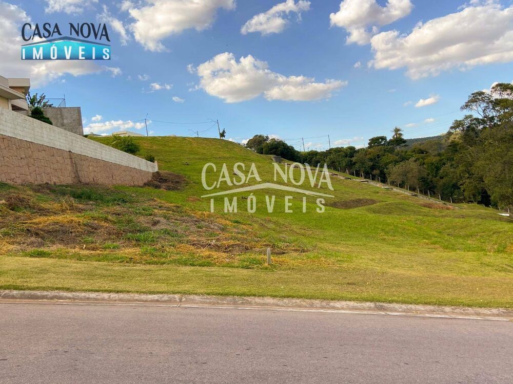 Loteamento e Condomínio, 1100 m² - Foto 1