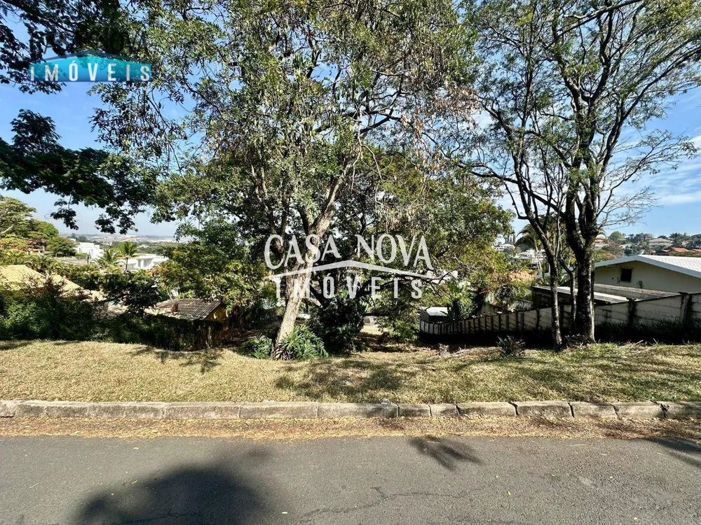 Loteamento e Condomínio, 800 m² - Foto 1
