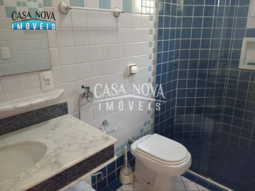 Casa de Condomínio para alugar com 4 quartos, 320m² - Foto 4