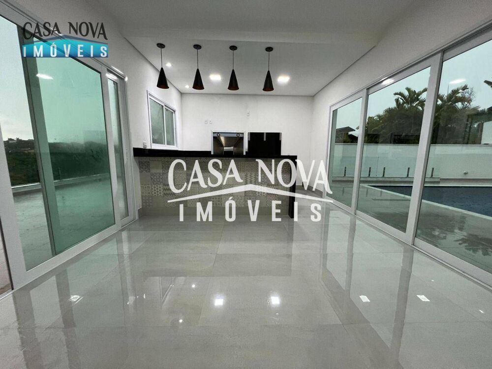 Casa de Condomínio, 4 quartos - Foto 1