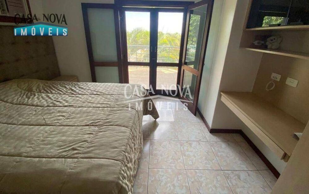 Casa de Condomínio à venda com 4 quartos, 500m² - Foto 3