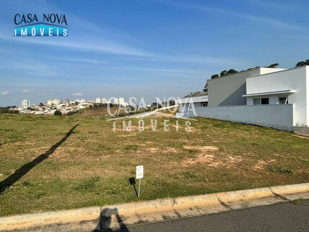 Loteamento e Condomínio, 725 m² - Foto 1