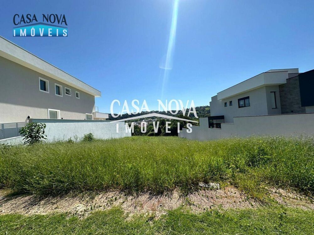 Loteamento e Condomínio, 600 m² - Foto 1