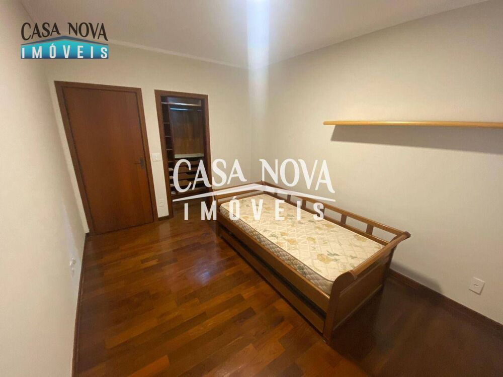 Casa de Condomínio à venda com 3 quartos, 485m² - Foto 1