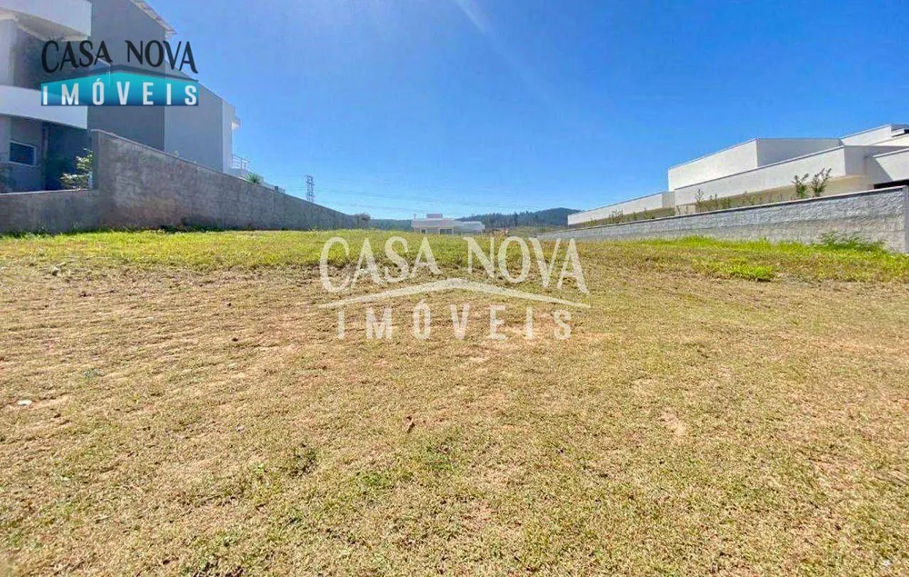 Loteamento e Condomínio, 800 m² - Foto 1