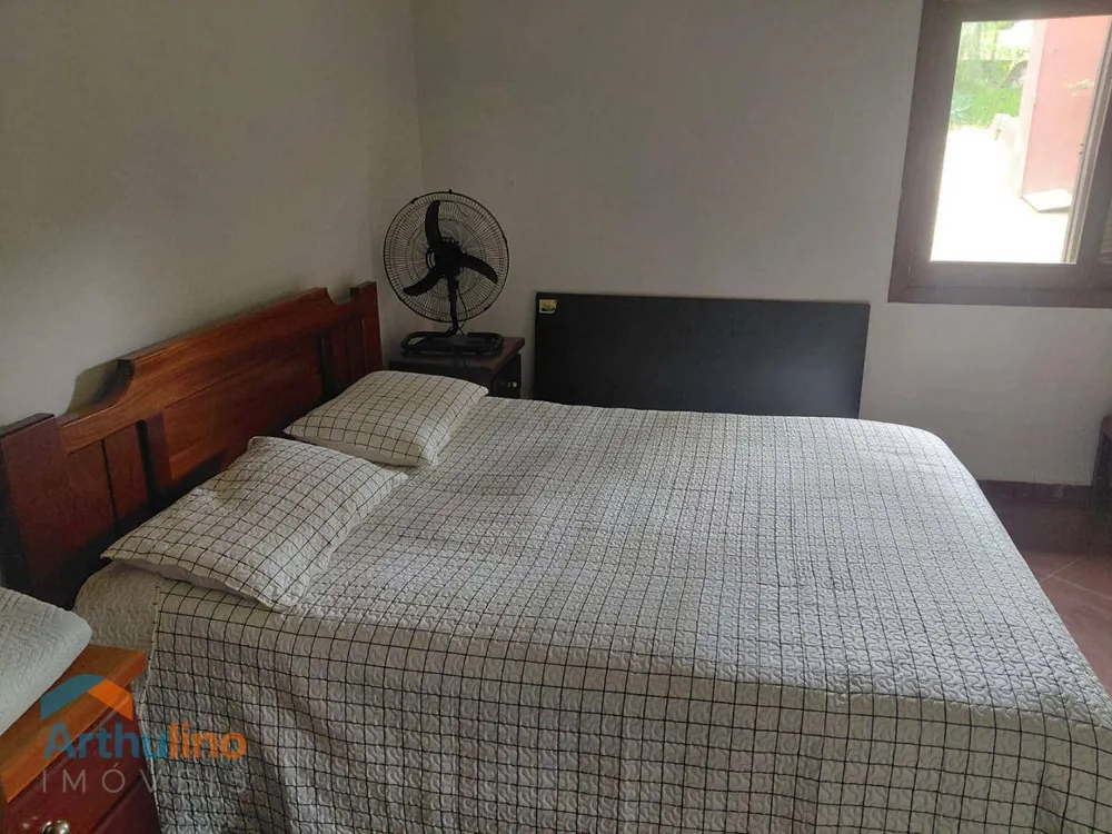 Chácara, 8 quartos, 1770 m² - Foto 7