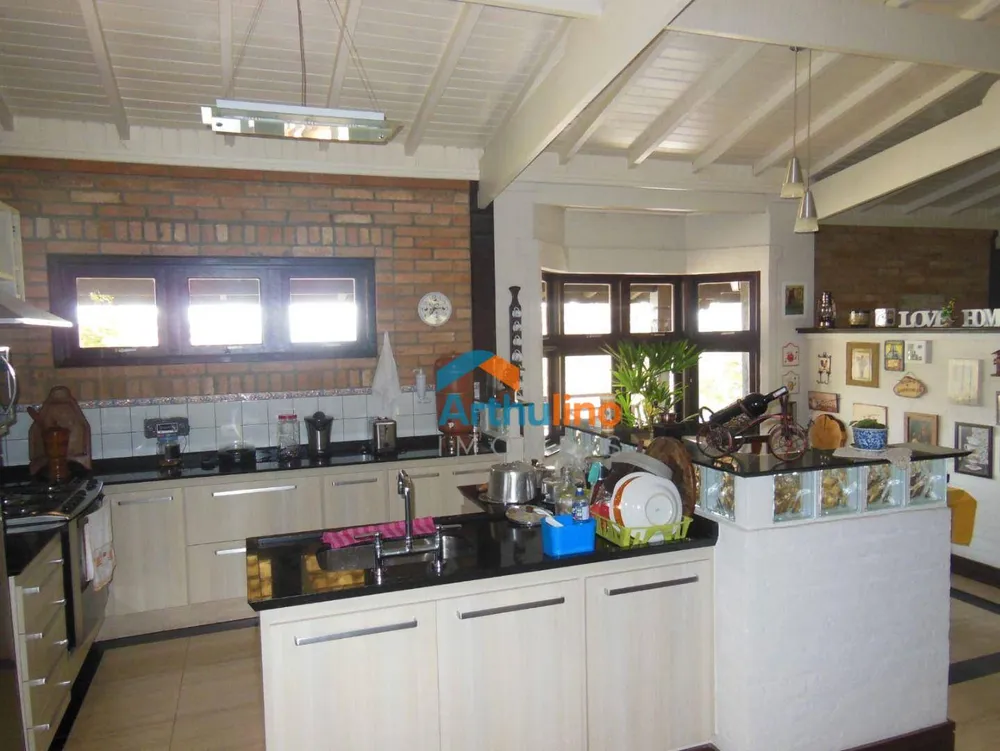 Chácara, 2 quartos, 2200 m² - Foto 2