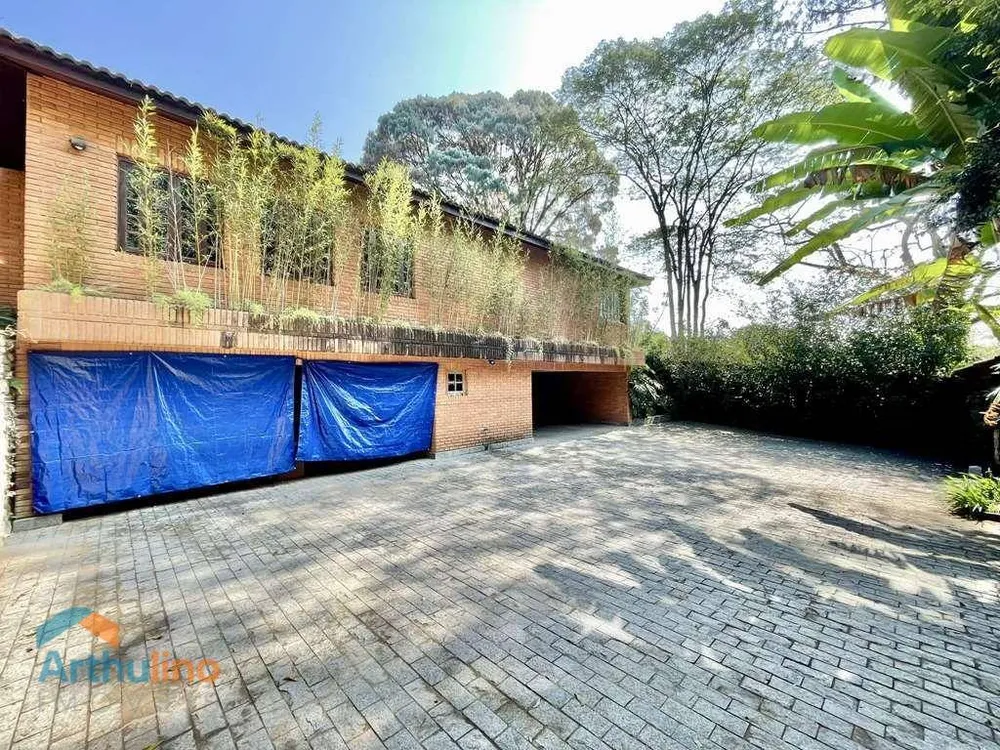 Casa, 5 quartos, 923 m² - Foto 1