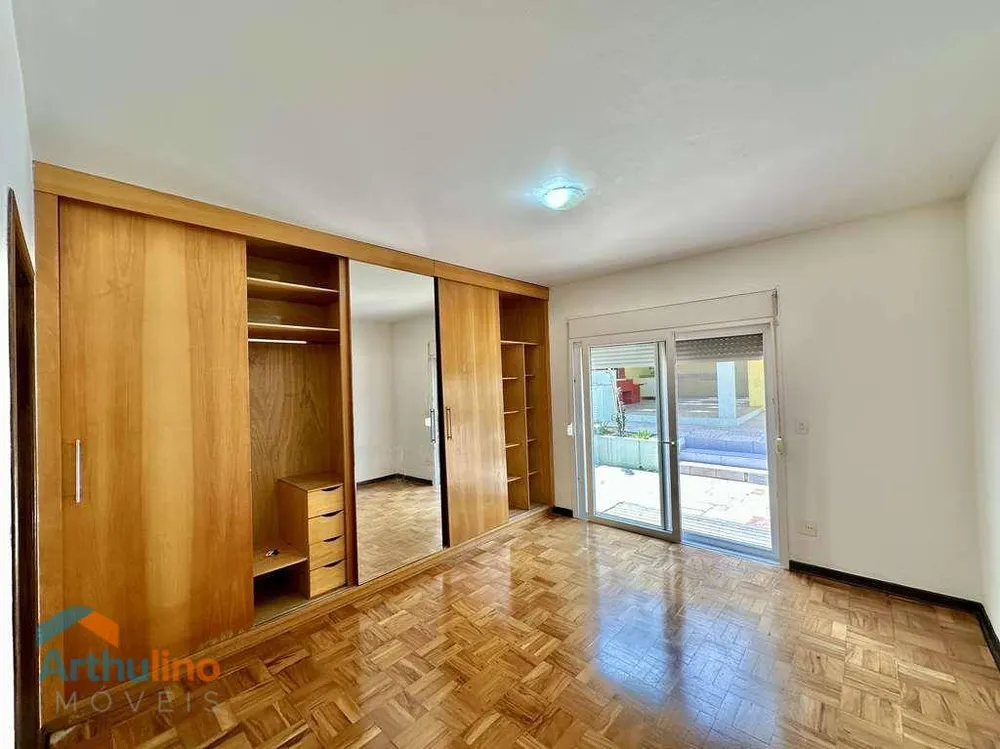 Casa, 8 quartos, 444 m² - Foto 7