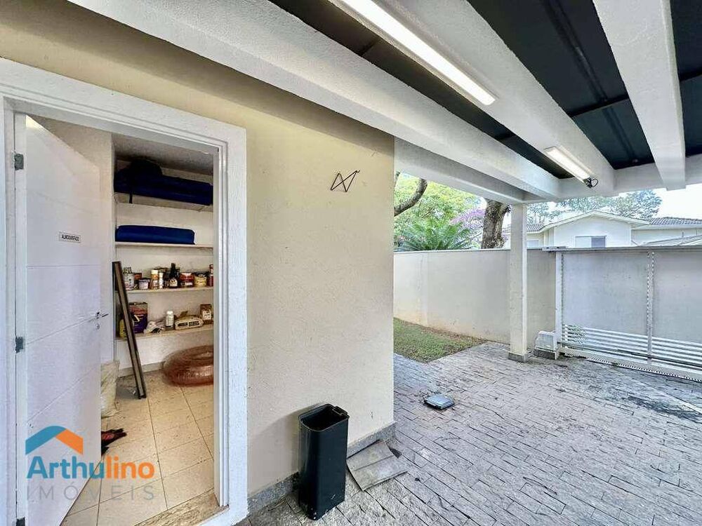 Casa de Condomínio à venda e aluguel com 4 quartos, 358m² - Foto 4